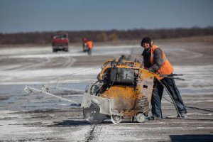 В Запорожье затянулся ремонт аэропорта фото