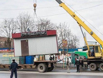 В Мелитополе снесут ничейный киоск фото