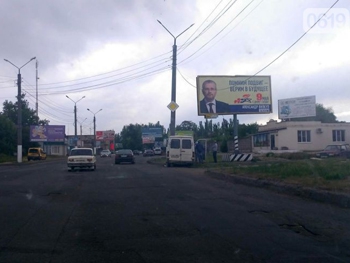 На объездной Мерседес Спринтер влетел в столб  фото