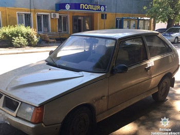 Житель Запорожской области угнал ”Таврию”, чтобы продать ее на металлолом фото