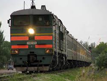 В Бердянске поезд отрезал женщине ногу фото