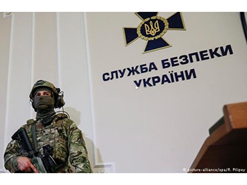 Узаконивание вместо извинений: зачем правительство Украины хочет легализовать тюрьмы СБУ фото