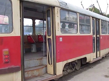 В Запорожье пассажира трамвая закололи вилами – СМИ фото