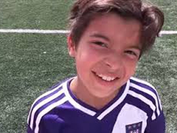 Клон Месси и Роналду: 12-летний футболист взорвал Youtube феноменальной техникой, заинтересовав Реал и Барселону - яркое видео фото