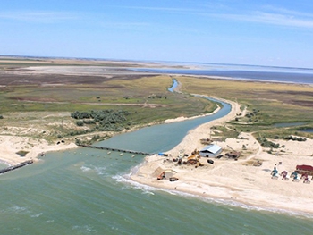 Тендер на строительство канала между Молочным лиманом и морем снова сорван фото