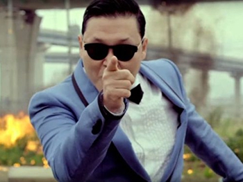 Клип Gangnam Style перестал быть самым популярным видео фото