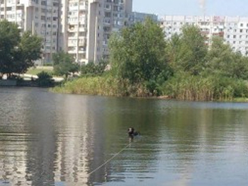 Тело жителя Запорожской области нашли в прогулочном канале только спустя несколько дней фото