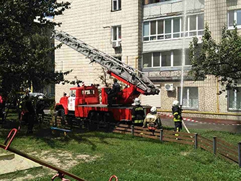 В Мелитополе спасатели помогли парализованной женщине фото