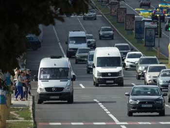 Запорожского перевозчика оштрафовали на 10 тысяч гривен: на маршруте ездили маломестные автобусы фото