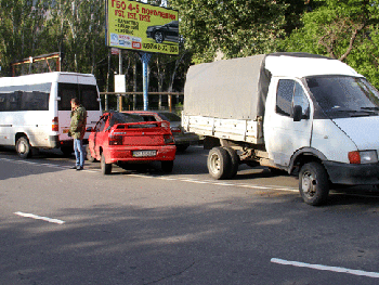 В Мелитополе тройное ДТП с участием маршрутки  фото