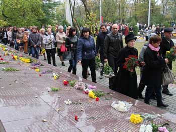 Сегодня в Мелитополе и Мелитпопольском районе празднуют День освобождения фото