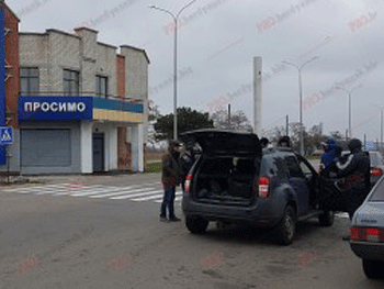 Столичного чиновника задержали со взяткой на блокпосту в Запорожской области фото