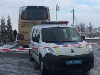 Польский автобус под Львовом взорвали из гранатомета РПГ-26 - источник фото