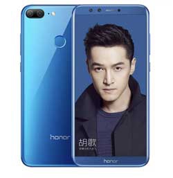 Huawei выпустил облегченную версию Honor 9 с четырьмя камерами фото