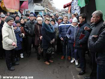 Торгующие на птичке просили власть об отсрочке выселения фото