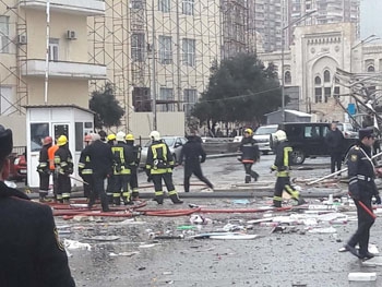 В центре Баку прогремел мощный взрыв: все подробности  фото