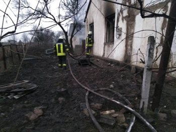 В Веселовском районе на пожаре погиб человек  фото