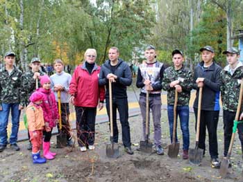 В связи с погодой субботник переносится фото