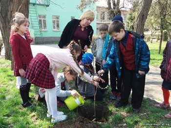 Дети учились делать мир чище и краше фото