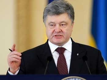 Порошенко заявил, что Путин хочет отвоевать Украину и вернуть СССР фото