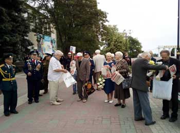 «Бессмертный Полк» в этом году немногочислен  фото