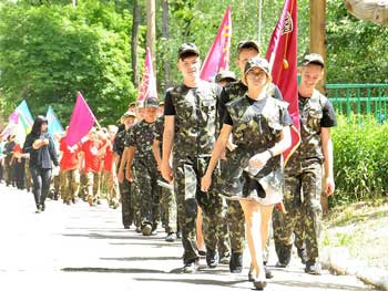 Гимназисты представляют Мелитополь на областном этапе игры Сокол фото