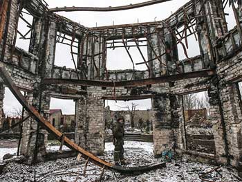 Украинский историк заявил, что Донбасс освобождать не надо фото