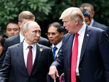 Порошенко: Желаю Трампу вернуть Путина в строй фото