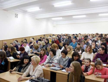 Педагогов учили развивать в детях творчество фото