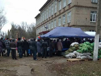 СБУ: Самым популярным кандидатом на выборах на Донбассе является Чак Норрис фото