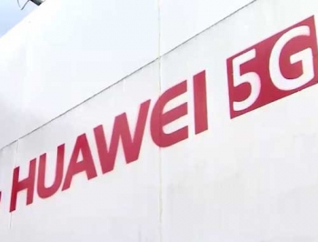 В сеть попали фото складного смартфона от Huawei, который поддерживает 5G фото