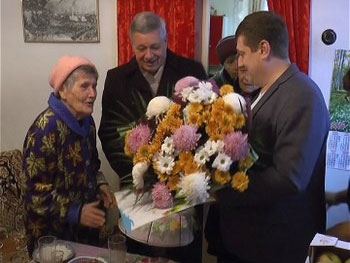 В Мелитополе вдова Героя Советского Союза отметила 90-летний юбилей фото