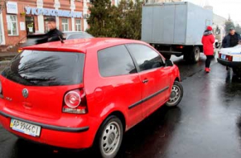 В Мелитополе участники скандального ДТП разошлись без полиции фото