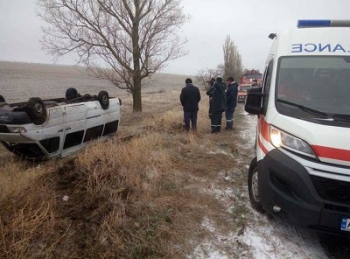 В Запорожской области перевернулась маршрутка с пассажирами  фото