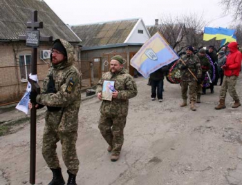 Позволил себе любить Украину: в Мелитополе простились с Сергеем Садовским (ФОТО, ВИДЕО) фото