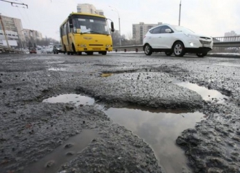 То яма, то канава: где в Украине самые плохие дороги фото