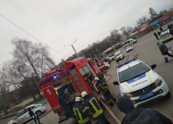 В полицию сообщили о минировании аптек в центре Запорожья  фото