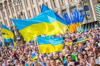 Госстат назвал численность населения Украины фото