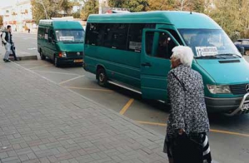 В Мелитополе автобусные карманы никому не нужны? фото