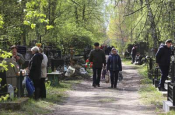 Поминальный день: что надо делать и чего нельзя на «гробки» фото