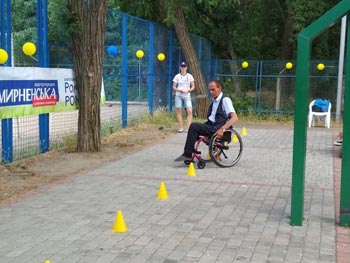 В Мелитополе проходит спартакиада для людей с инвалидностью  фото