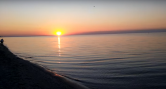 Как началось утро на побережье Азовского моря фото