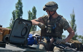 Война рядом: на Донбассе утром ранили украинского военного фото