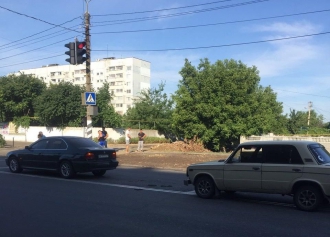 В Мелитополе утро началось с аварии фото