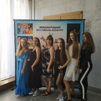 Мелитопольские вокалисты привезли дипломы из Скадовска фото