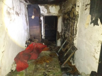 В Запорожской области женщина сняла сельский домик и сгорела фото