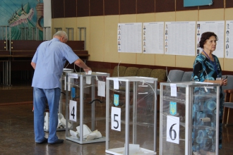 В Мелитополе и районе самая низкая явка избирателей в регионе фото