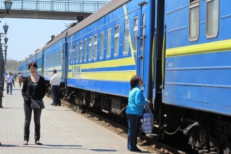 В «Укрзализныце» объяснили, почему выдают пассажирам мокрое белье  фото