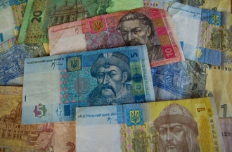 Украинцам задолжали 1,5 миллиарда гривен за больничные: в Кабмине назвали решение фото