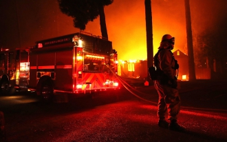 За добу рятувальники ліквідували 39 пожеж  фото